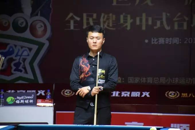 攻破对手球 攻破对手球