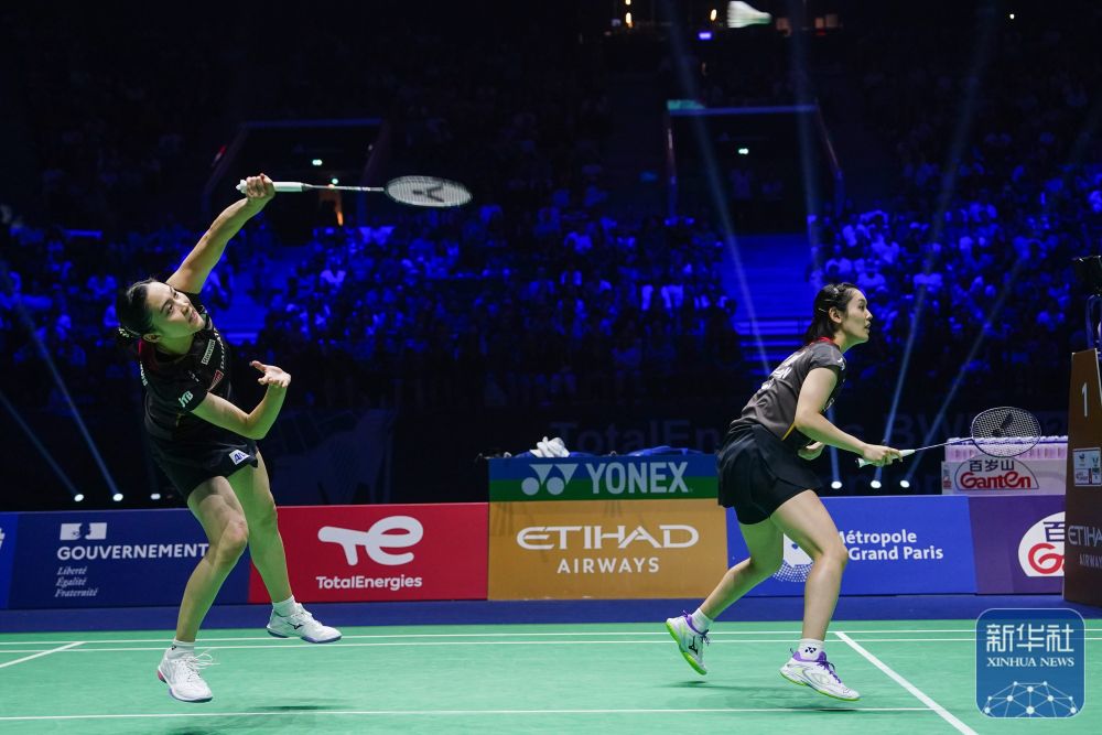 对手一脚直 对手一脚直