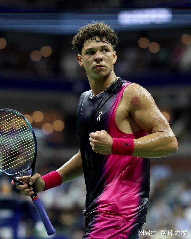 在于三点 在于三点